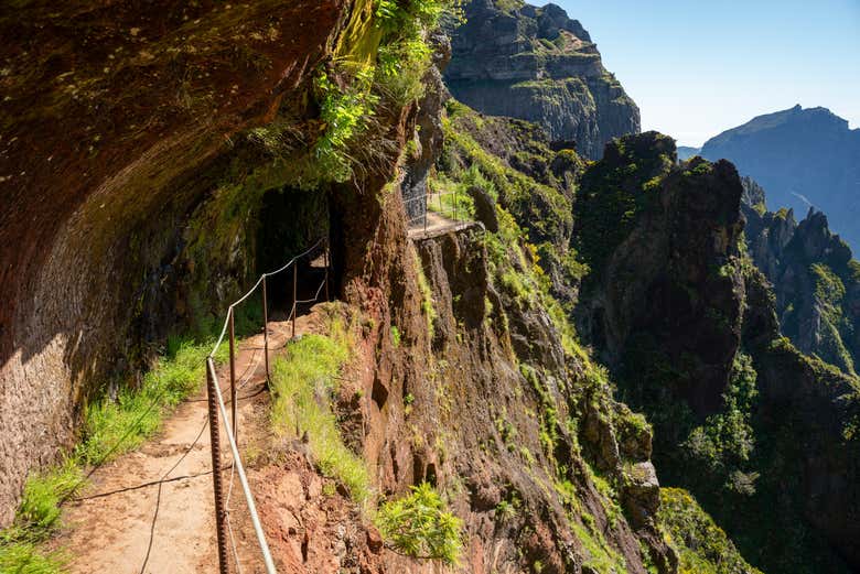 Senderismo por los Picos Arieiro y Ruivo al amanecer