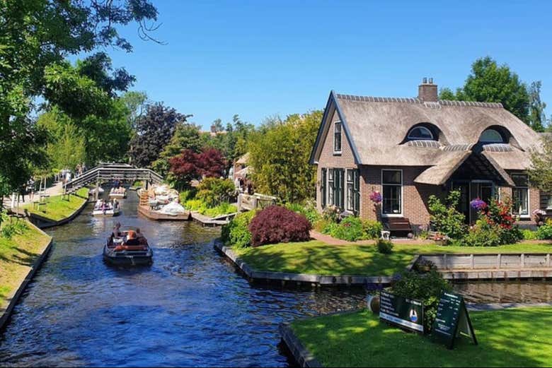 Excursión a Zaanse Schans y Giethoorn