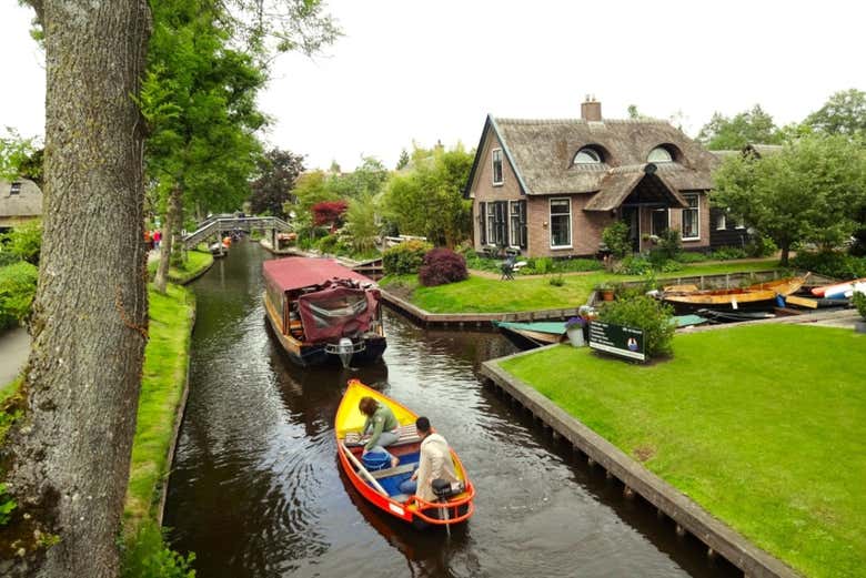 Excursión a Zaanse Schans y Giethoorn