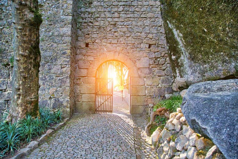 Entrada al Castelo dos Mouros