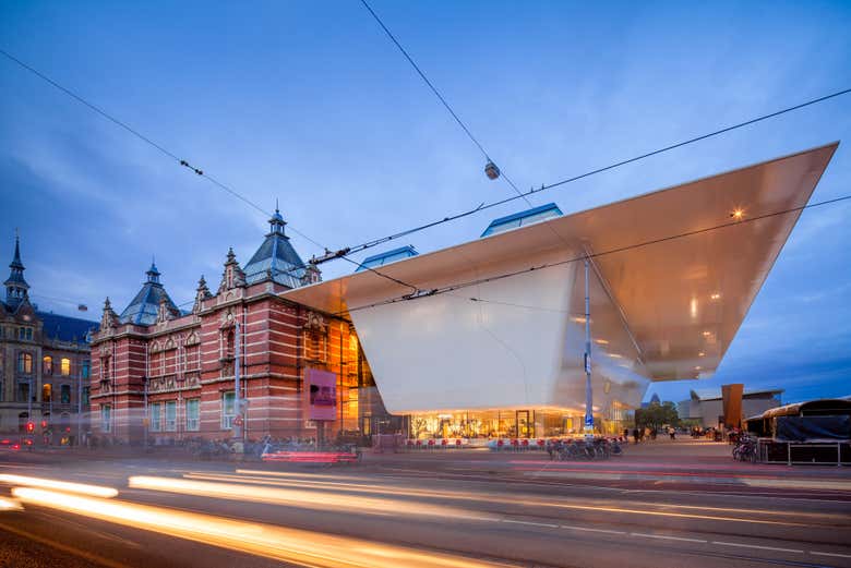 Entrada al Museo Stedelijk