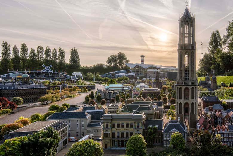 Excursión a Róterdam, Delft, La Haya y Madurodam