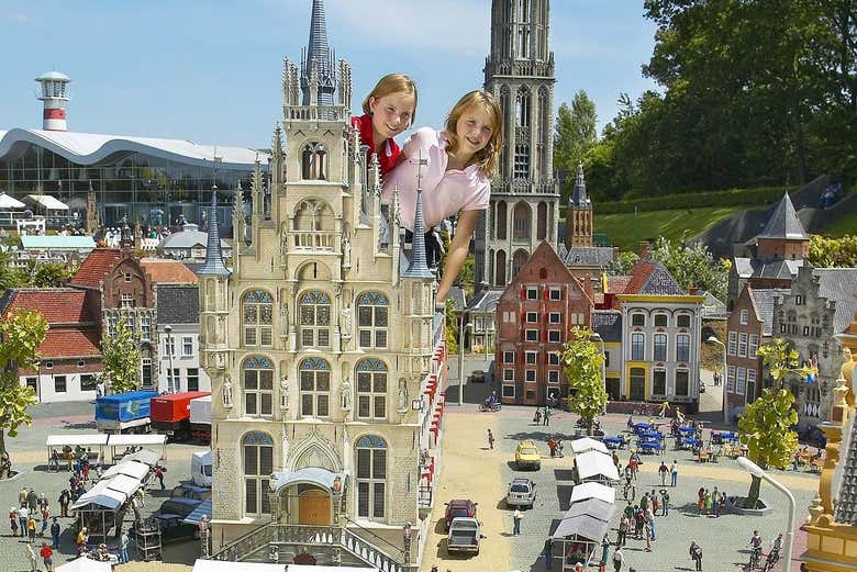 Excursión a Róterdam, Delft, La Haya y Madurodam