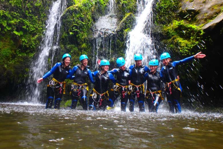 Descenso de cañones en Ribeira dos Caldeirões