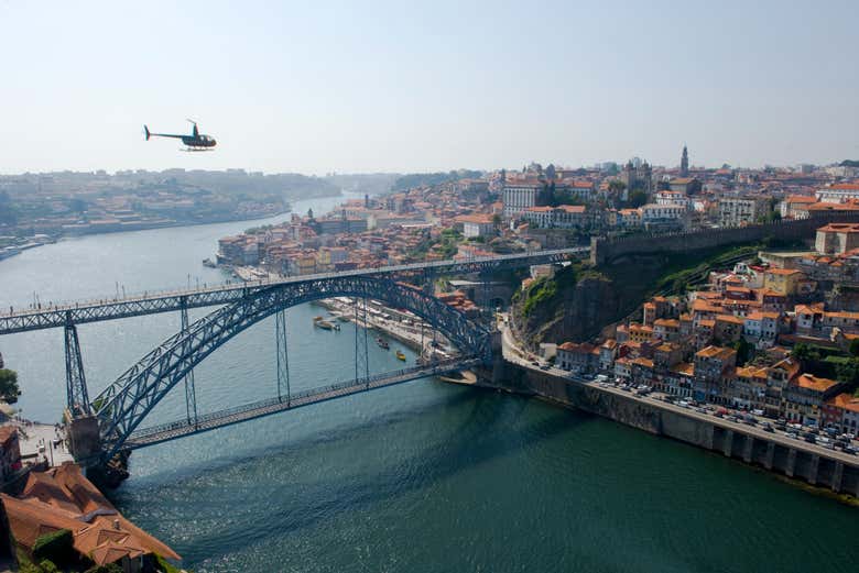 Oporto por tierra, mar y aire