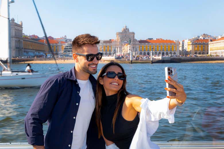 Paseo en barco por Lisboa