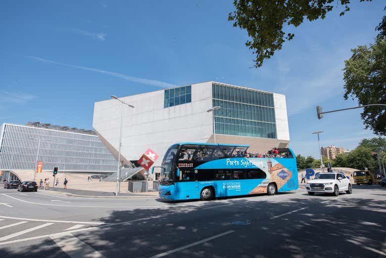 Autobús turístico de Oporto, Gray Line