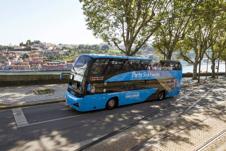 Autobús turístico de Oporto, Gray Line