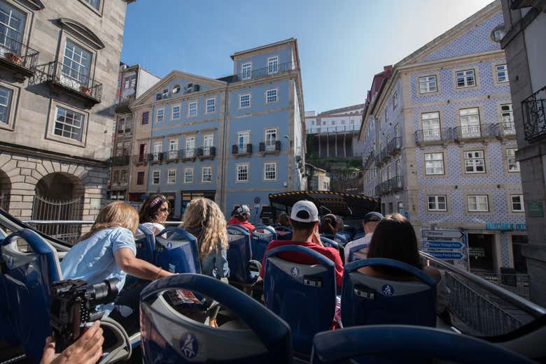 Autobús turístico de Oporto, paseo en barco y bodega Burmester
