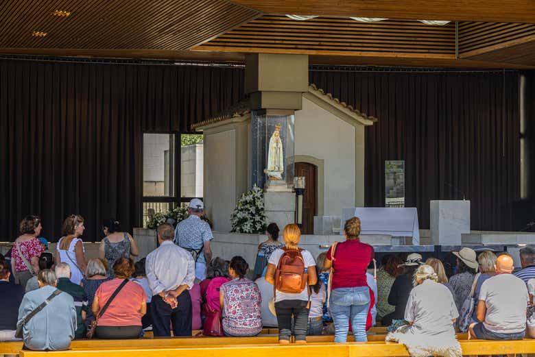 Excursión a Fátima y Coímbra