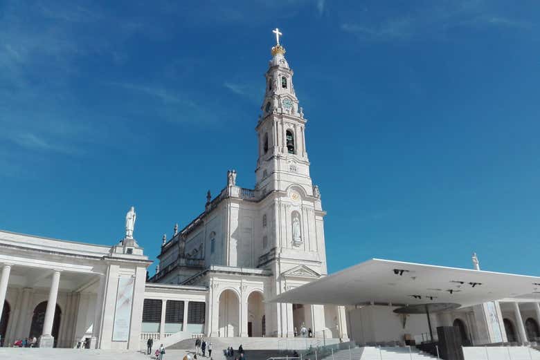 Excursión a Fátima y Coímbra