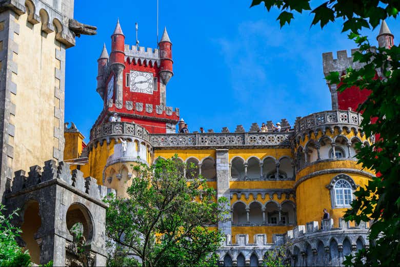 Excursión a Sintra, Nazaré y Fátima