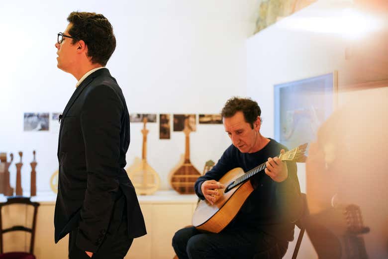 Espectáculo de fado en Casa da Guitarra