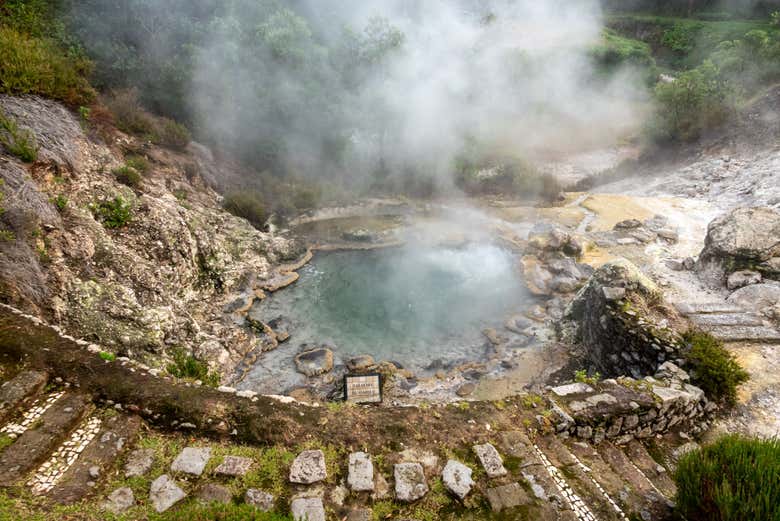 Excursión nocturna a las termas de Furnas