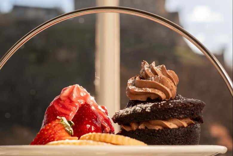 Té de la tarde con vistas al Castillo de Edimburgo