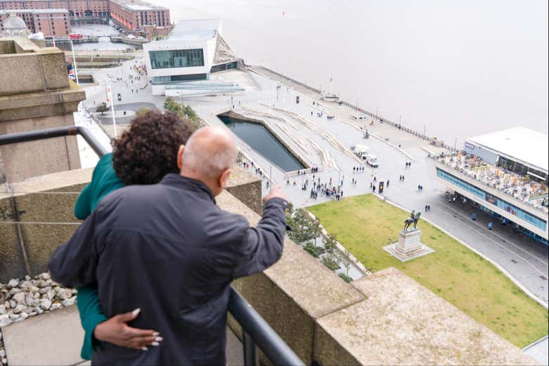 Tour por el Royal Liver Building 360