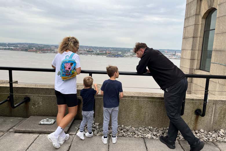 Tour por el Royal Liver Building 360