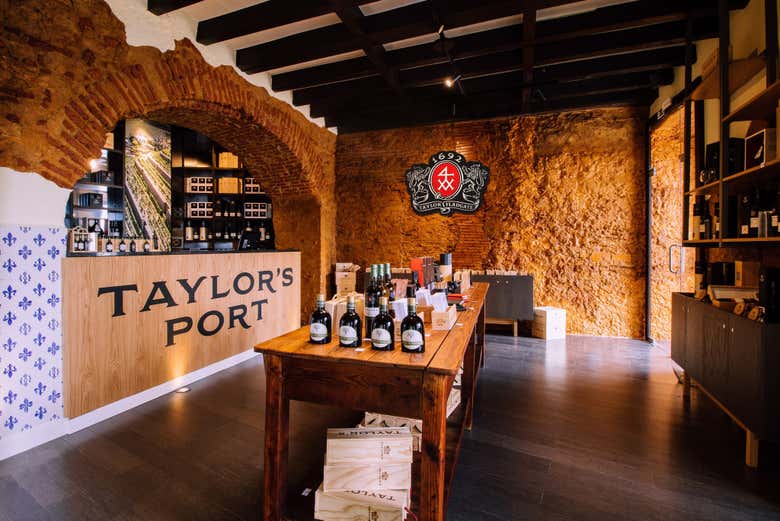 Cata de vinos en Taylor's Port