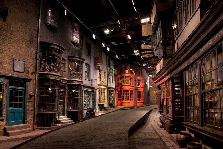 Tour por los estudios de Harry Potter para familias