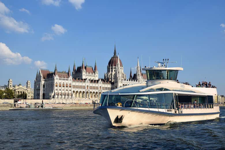 Crucero por el Danubio en Budapest