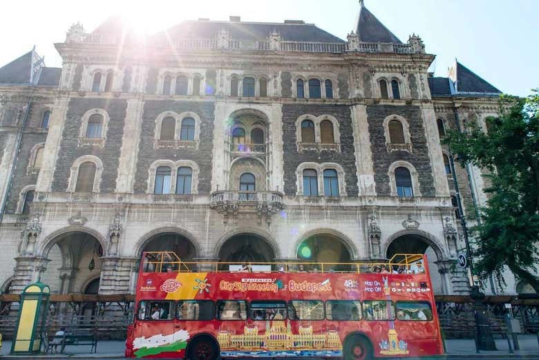 Autobús y barco turístico de Budapest, City Sightseeing
