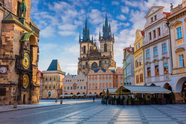 Tour de Praga al completo + Paseo en barco