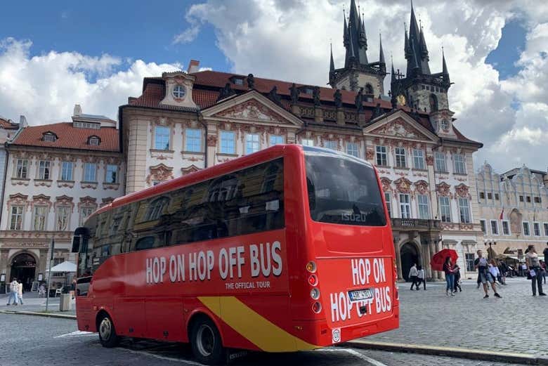 Autobús turístico de Praga, Hop On Hop Off