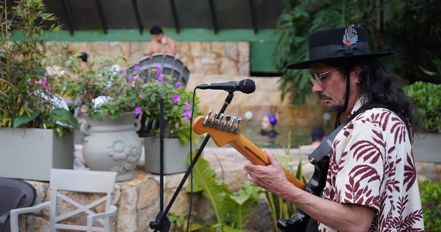 Disfruta de termales con música en vivo, viernes en las noches