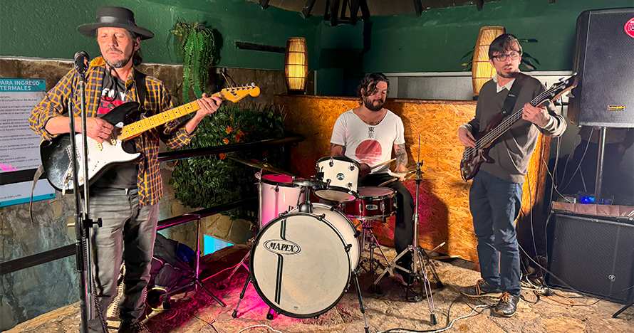 Disfruta de termales con música en vivo, viernes en las noches