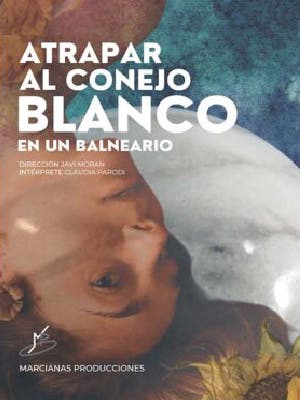 Atrapar al conejo blanco, en un balneario