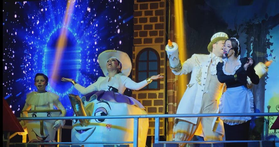 Adaptación circense del musical - La Bella y la Bestia