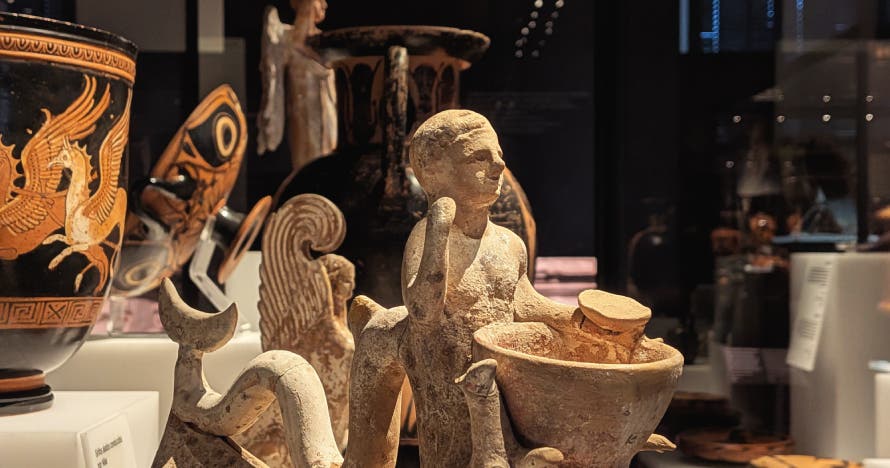 Portales al más allá en el antiguo Egipto y la antigua Grecia