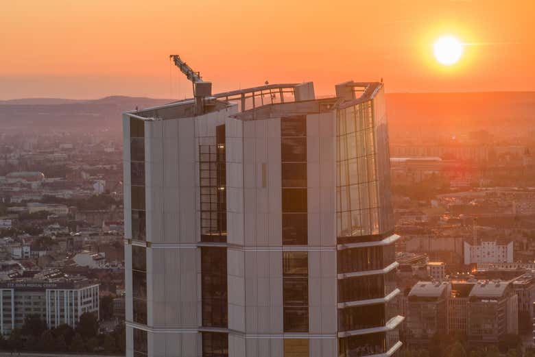 Entrada al mirador MOL SkyDeck