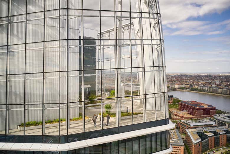 Entrada al mirador MOL SkyDeck