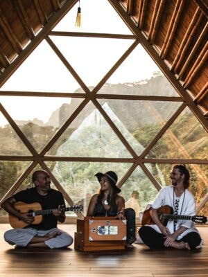 Noche de Kirtan en Barcelona con Pablo Narayana & Ganesha Project