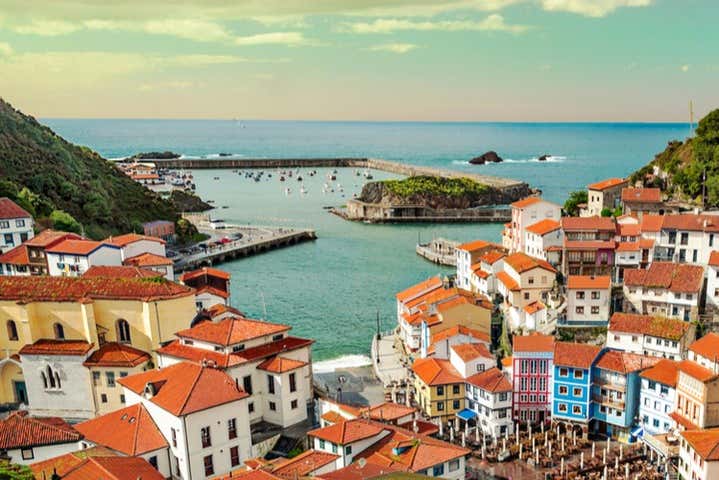 Excursión a Avilés, Cudillero y Luarca