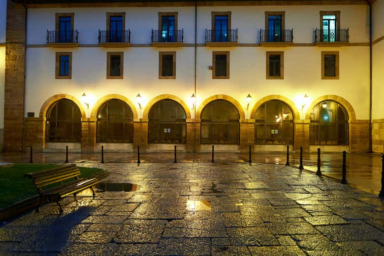 Free tour de los misterios y leyendas de Oviedo