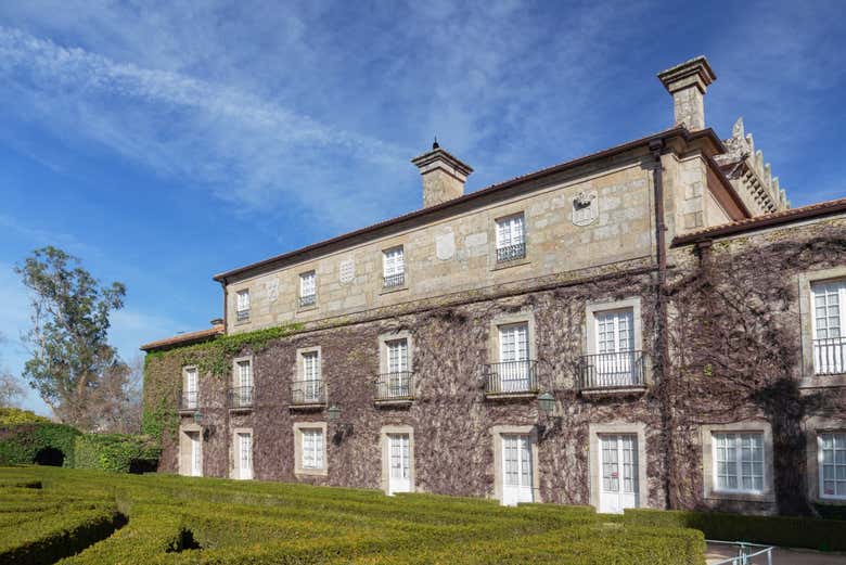 Visita guiada por el Pazo Quiñones de León y sus jardines