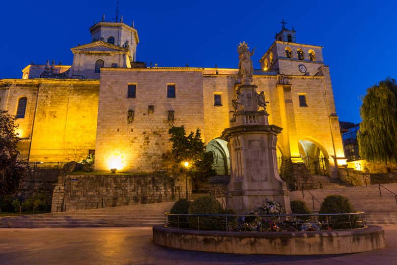 Tour de los crímenes y misterios de Santander