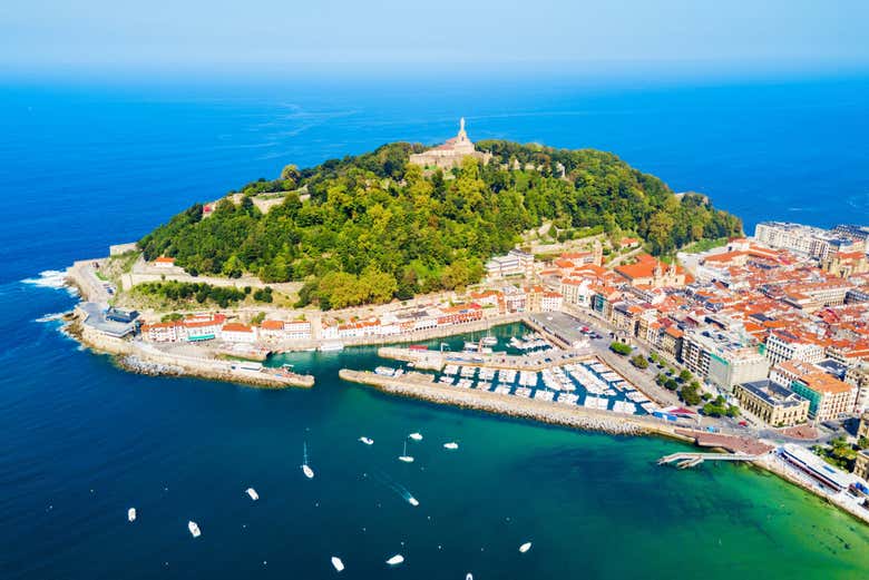 Free tour de los misterios y leyendas del Monte Urgull