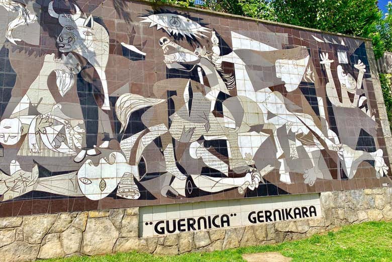 Excursión a San Juan de Gaztelugatxe y Guernica