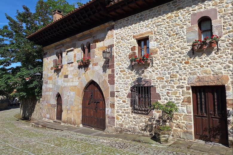 Excursión a la Costa Occidental de Cantabria