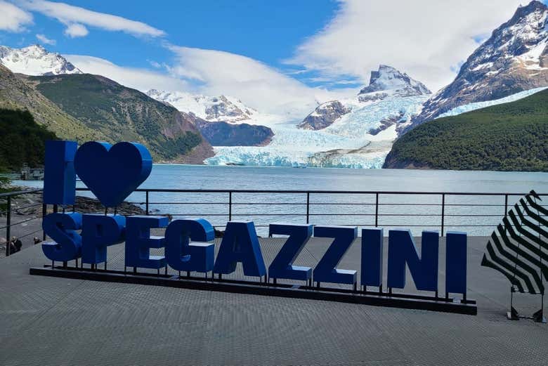 Excursión VIP al Parque Nacional de los Glaciares en barco