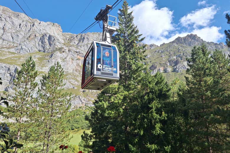 Senderismo por los Picos de Europa y Potes