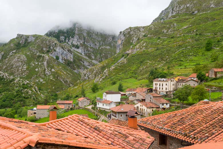 Senderismo por los Picos de Europa y Potes