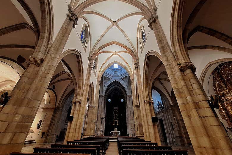 Visita guiada por la catedral de Santander