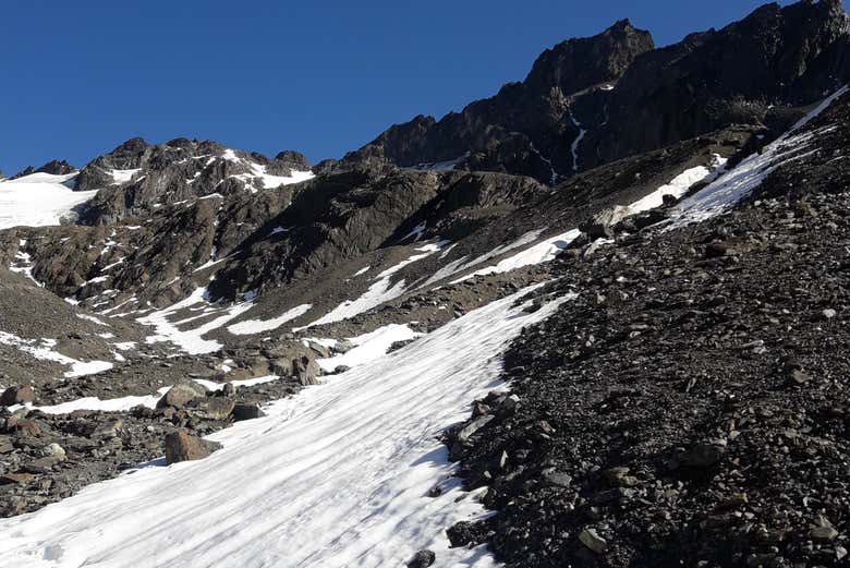 Trekking por el glaciar Martial