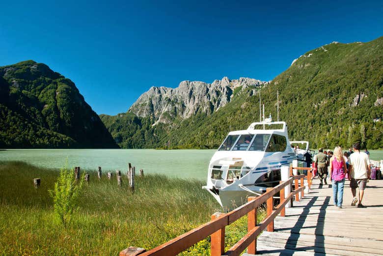 Excursión a Puerto Blest y Cascada de los Cántaros
