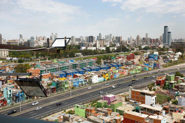 Tour de arte urbano por el barrio Mugica