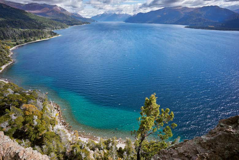 Excursión a Villa La Angostura y Villa Traful